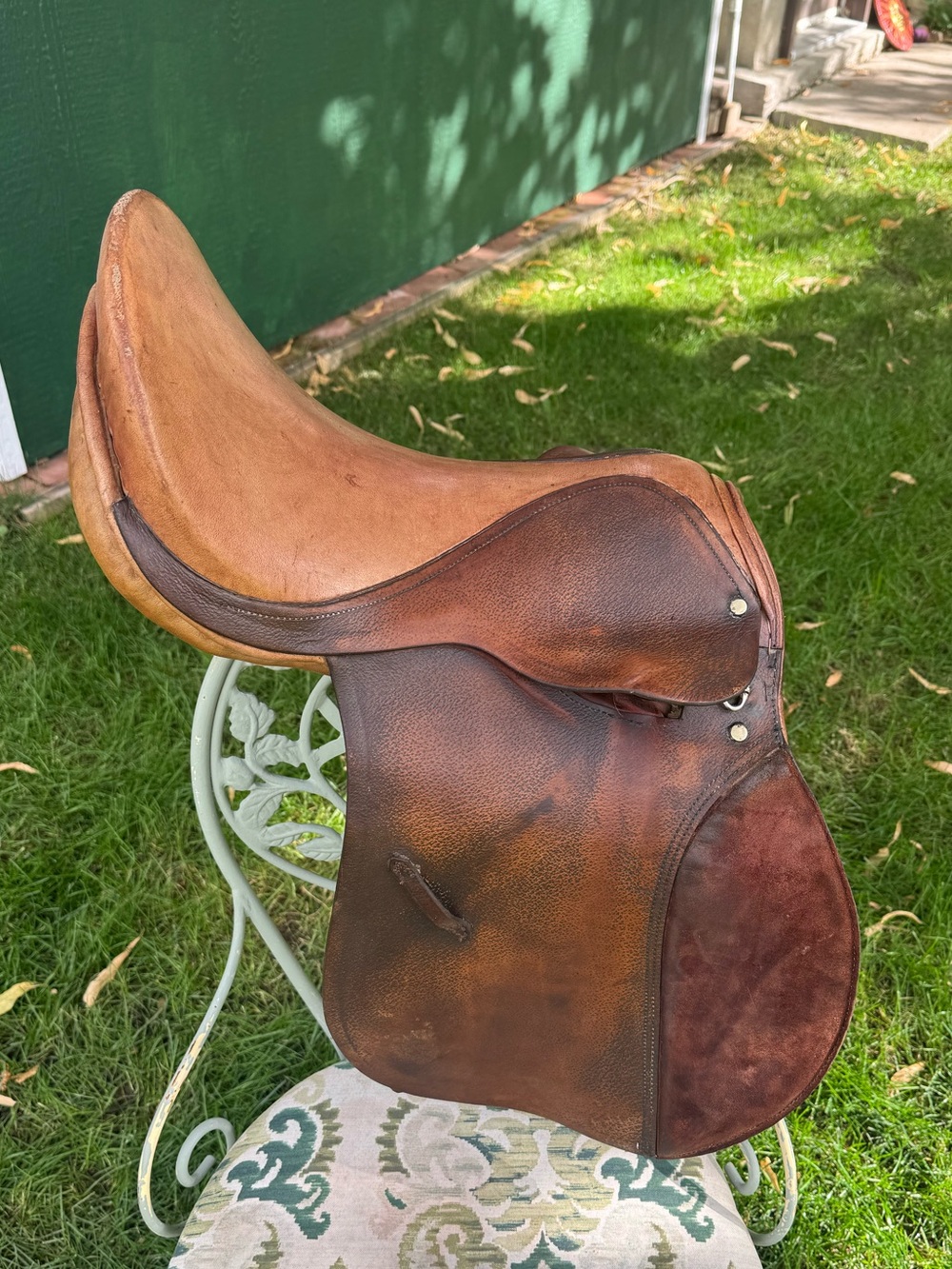 16” Leather English Saddle Tack- 
GP Dressage Saddle Horse Tack Cavalier Eq